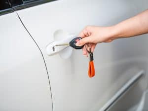 Keuntungan Titip Mobil di Rental